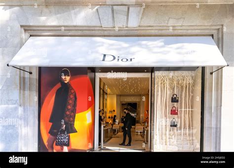 dior barcelona paseo de gracia|Dior boutique prada.